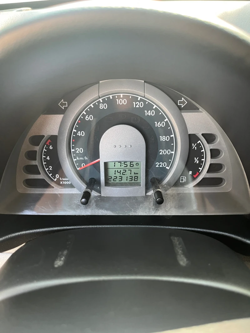 VW Fox, снимка 8 - Автомобили и джипове - 53367376