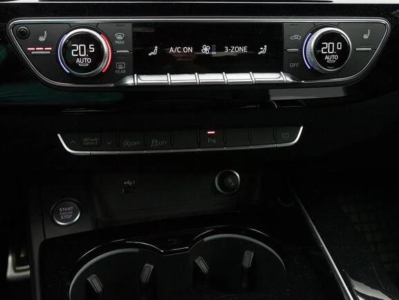 Audi A4 Avant 40 TFSI Quattro = S-line= Гаранция - изображение 5