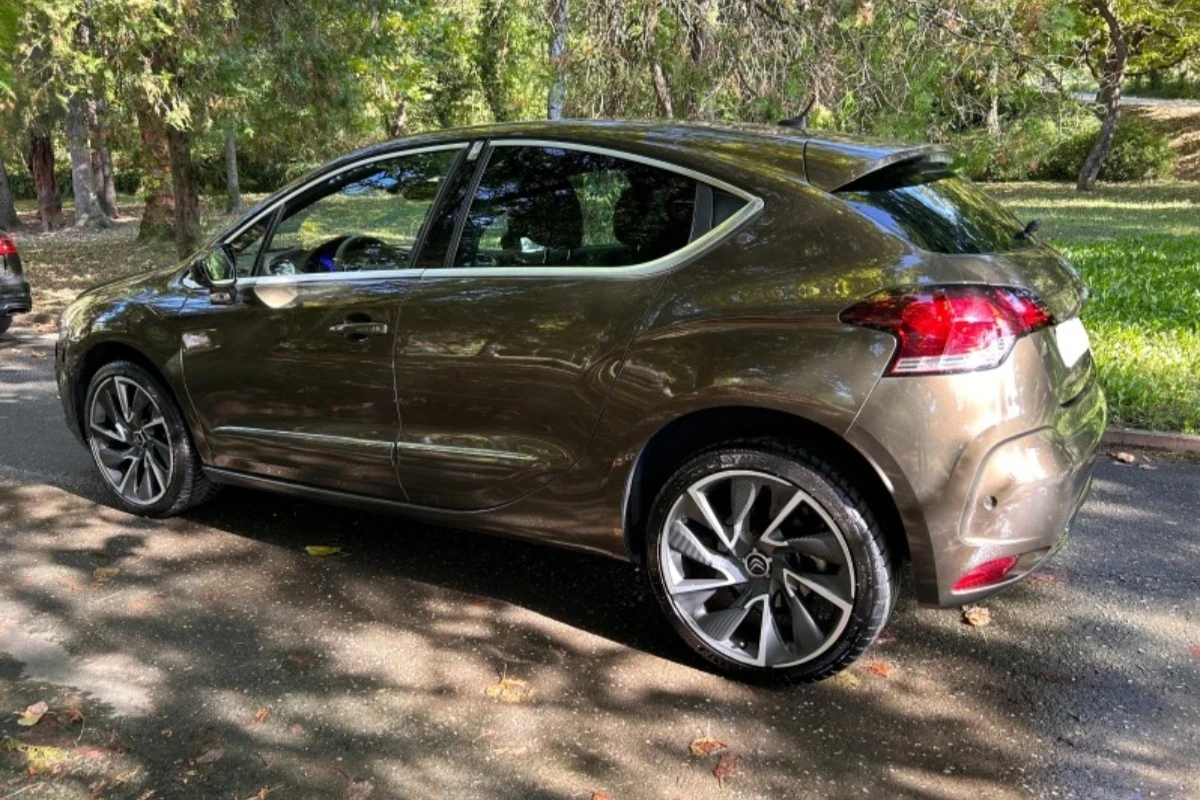 Citroen DS4 200 к.с  DS4 Just Mat  - изображение 4