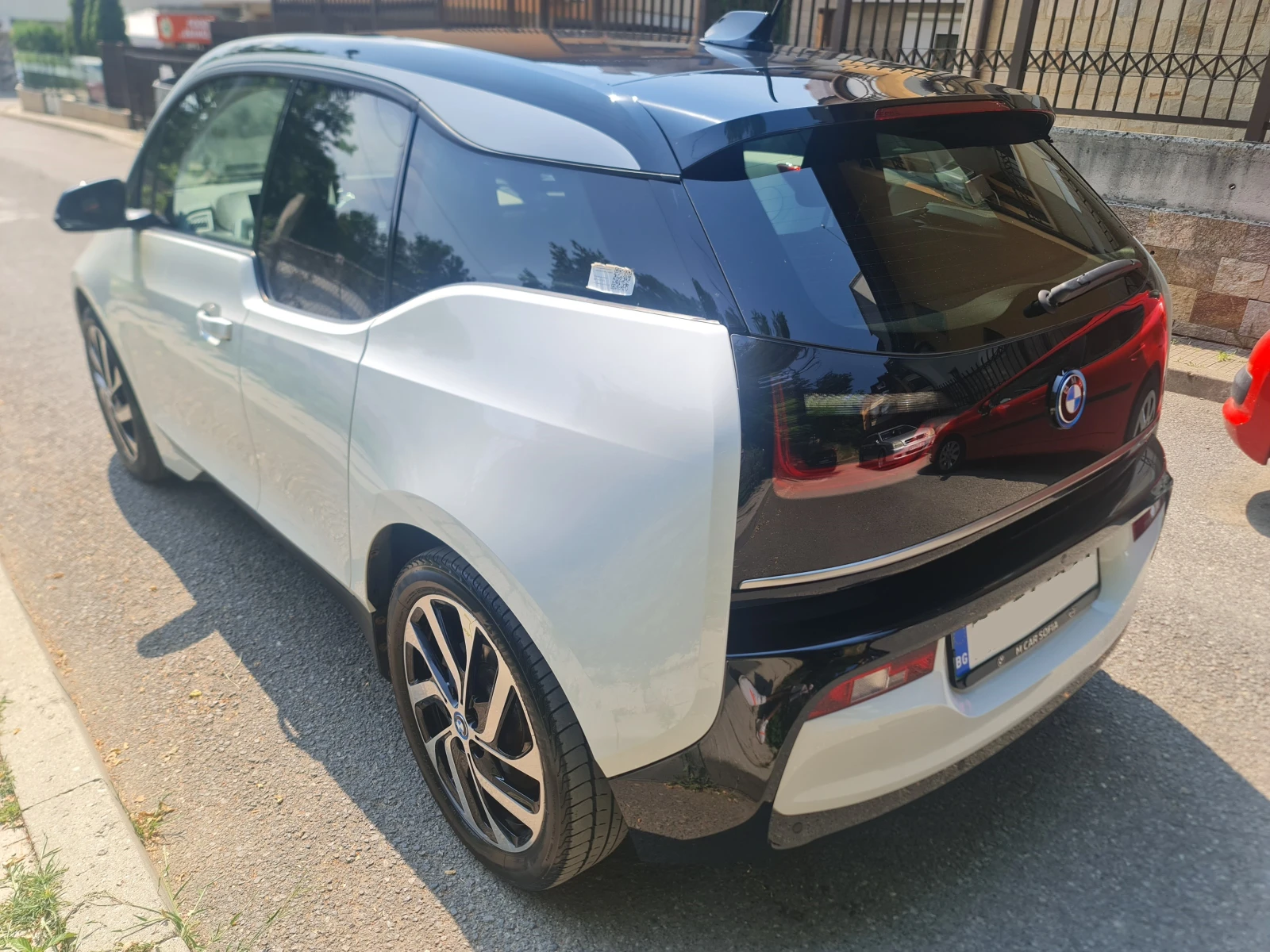 BMW i3 120ah ТЕРМОПОМПА, NAVI PRO, КАМЕРА - изображение 4