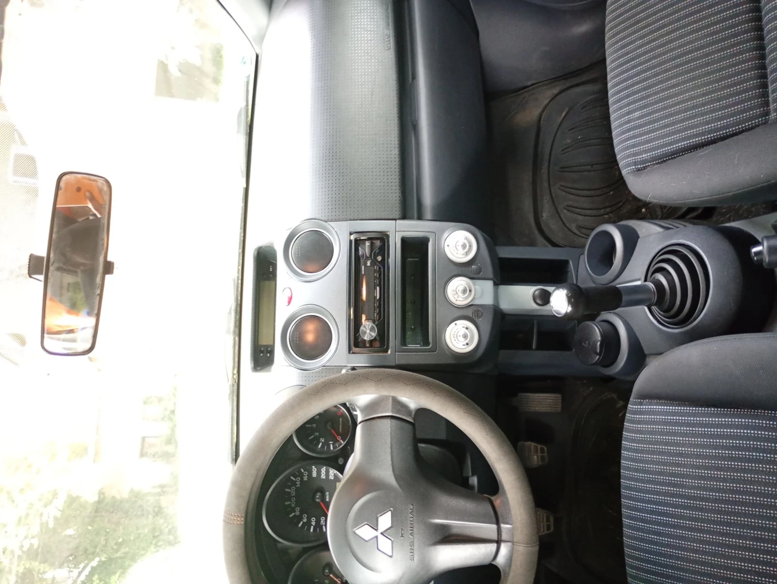 Mitsubishi Colt 1000 - изображение 5
