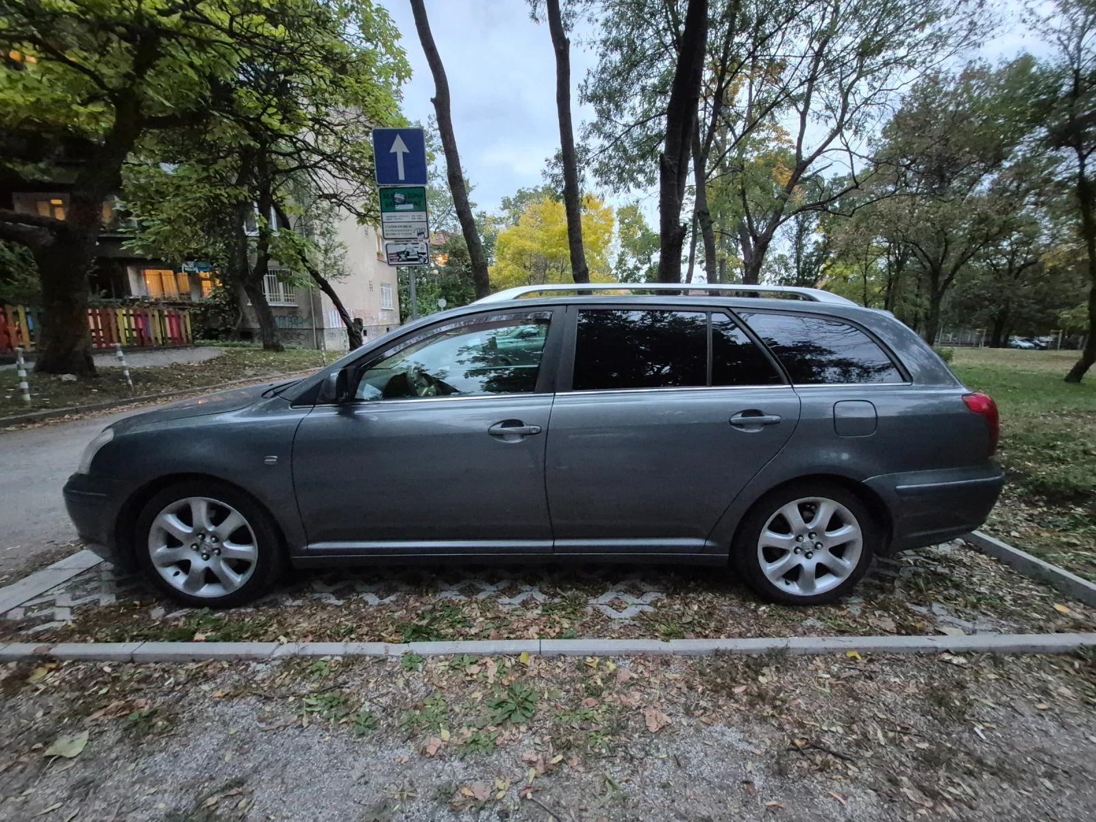 Toyota Avensis | Mobile.bg — изображение 13