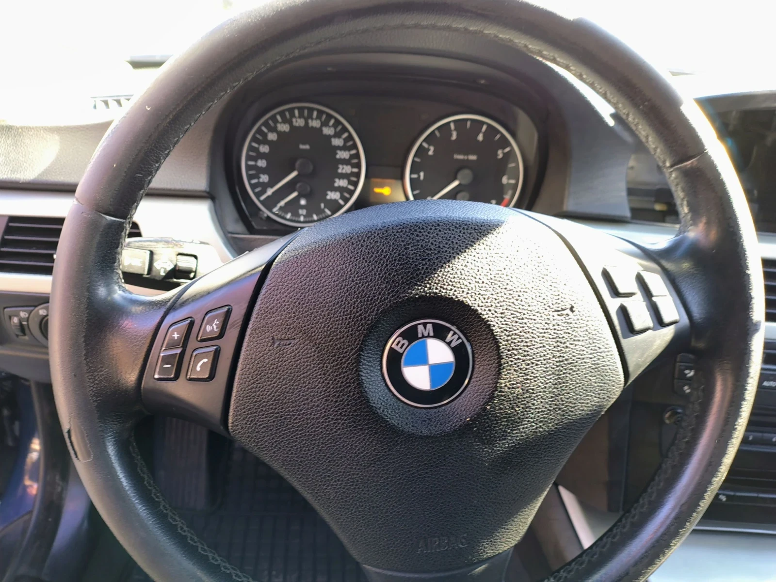 BMW 318 2.0i Automatic, klimatronik  | Mobile.bg — изображение 13