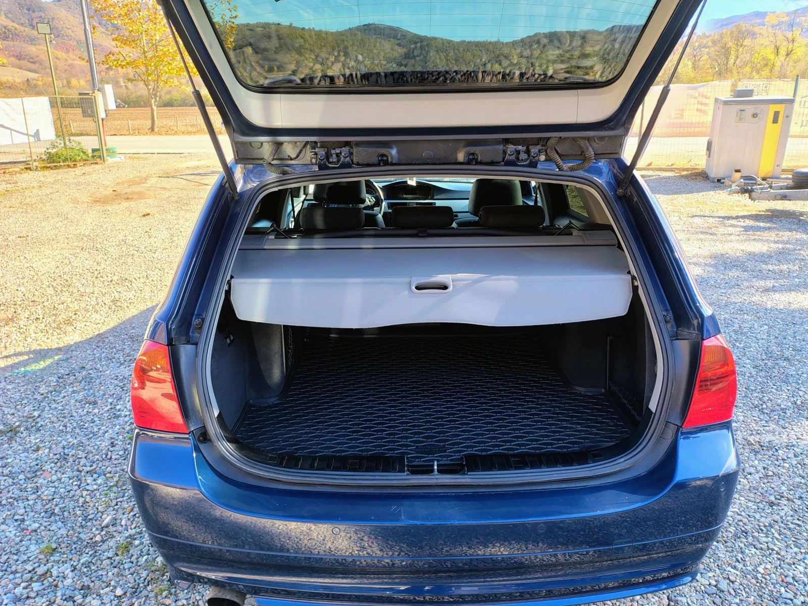 BMW 318 2.0i Automatic, klimatronik  | Mobile.bg — изображение 16