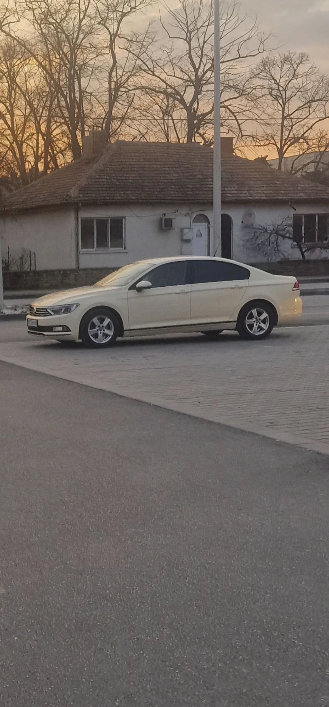 VW Passat 2.0 D 150 к.с., снимка 8 - Автомобили и джипове - 53836940