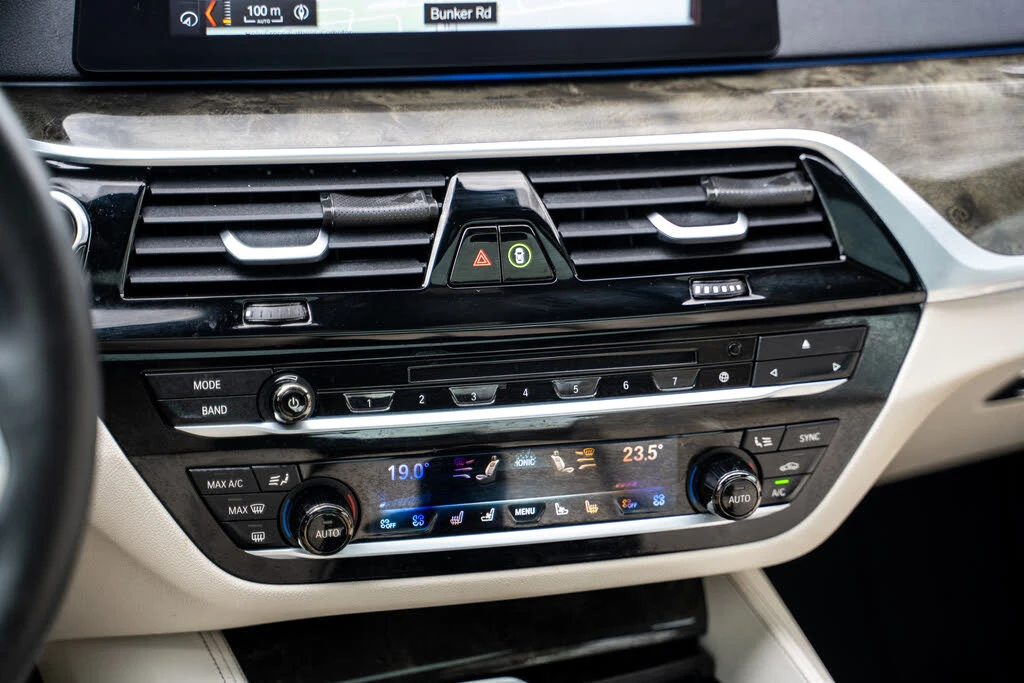 BMW 540 Series 540i xDrive Sedan AWD | Mobile.bg � ����������� 12