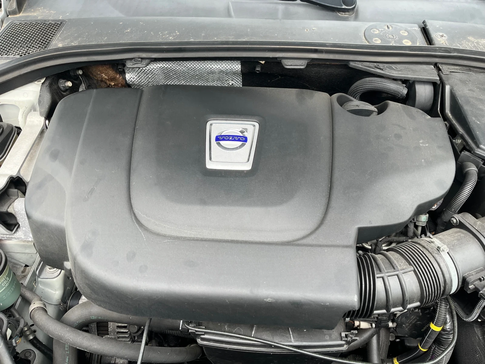 Volvo Xc70 2.0D-D3-ITALIA, снимка 15 - Автомобили и джипове - 54404218