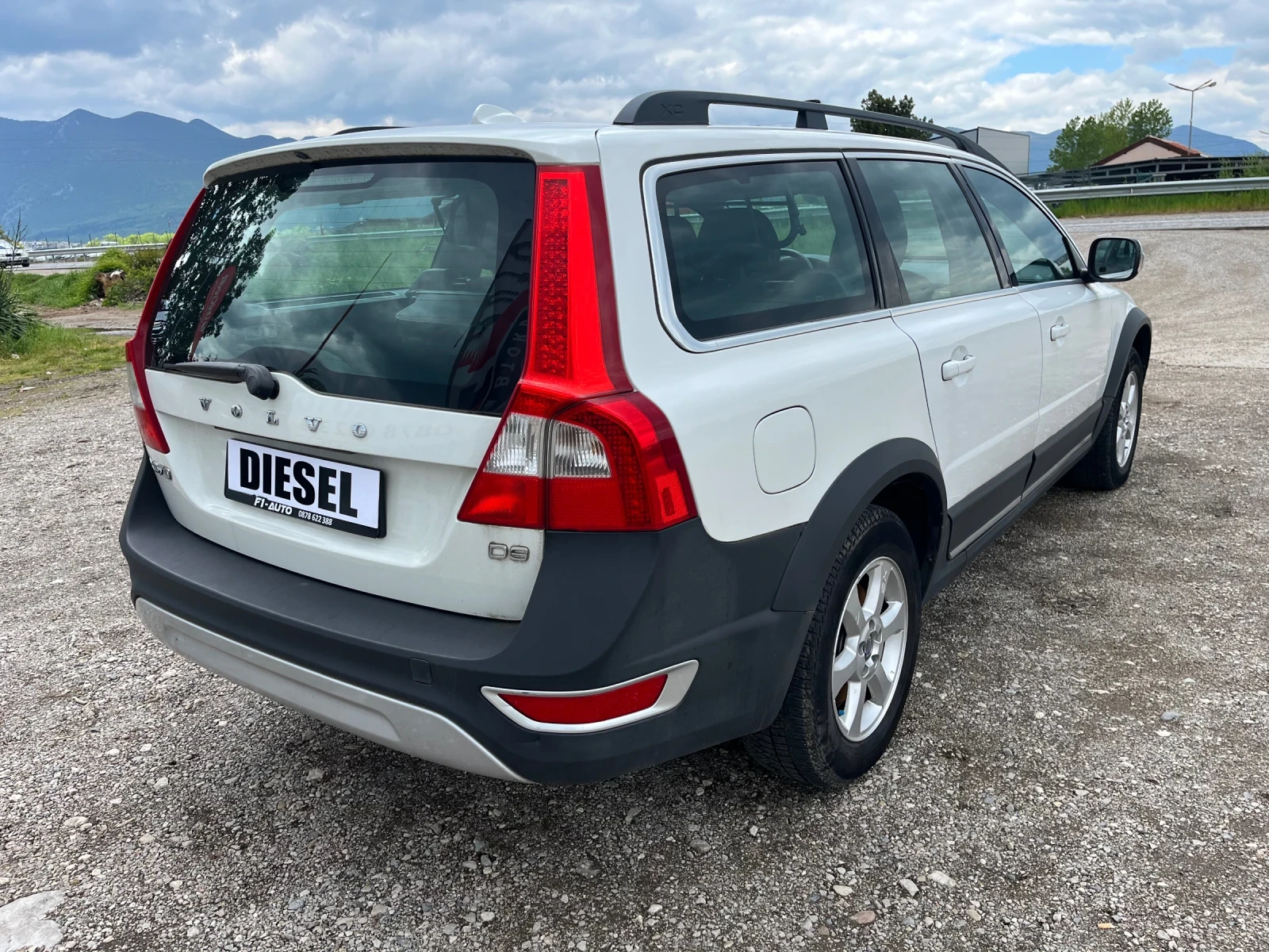 Volvo Xc70 2.0D-D3-ITALIA, снимка 9 - Автомобили и джипове - 54404218