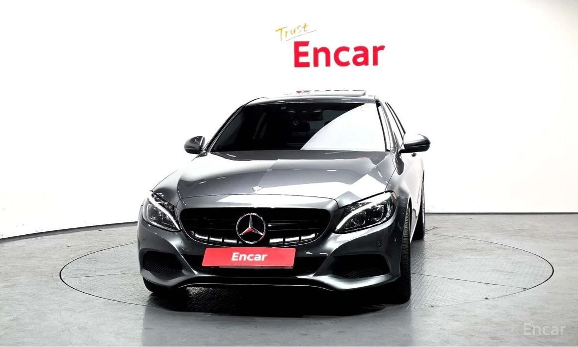 Mercedes-Benz C 220, снимка 3 - Автомобили и джипове - 54487330