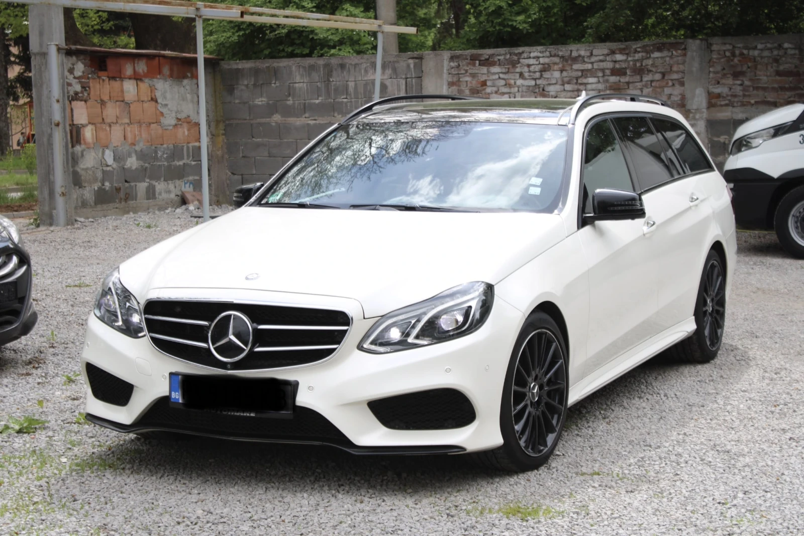 Mercedes-Benz E 350 AMG/4Matic/Bluetec