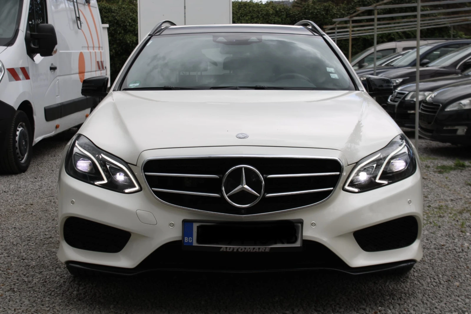 Mercedes-Benz E 350 AMG/4Matic/Bluetec, снимка 3 - Автомобили и джипове - 54594780