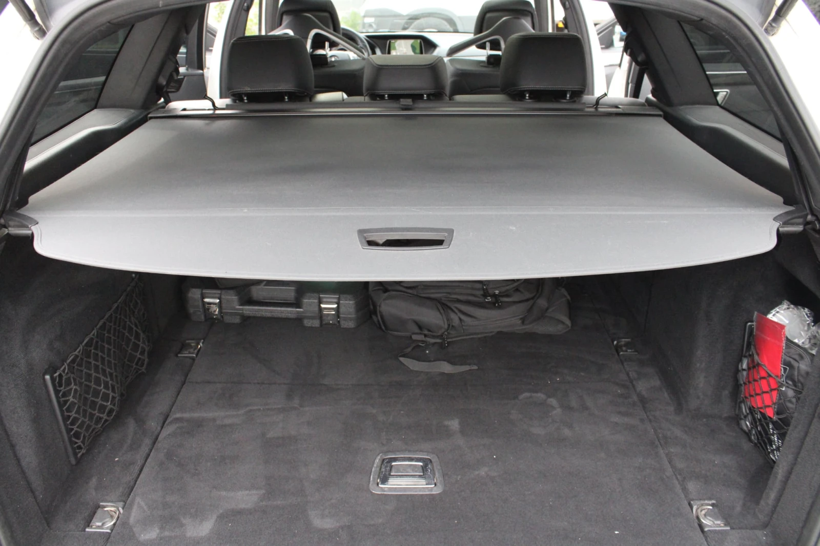 Mercedes-Benz E 350 AMG/4Matic/Bluetec, снимка 13 - Автомобили и джипове - 54594780