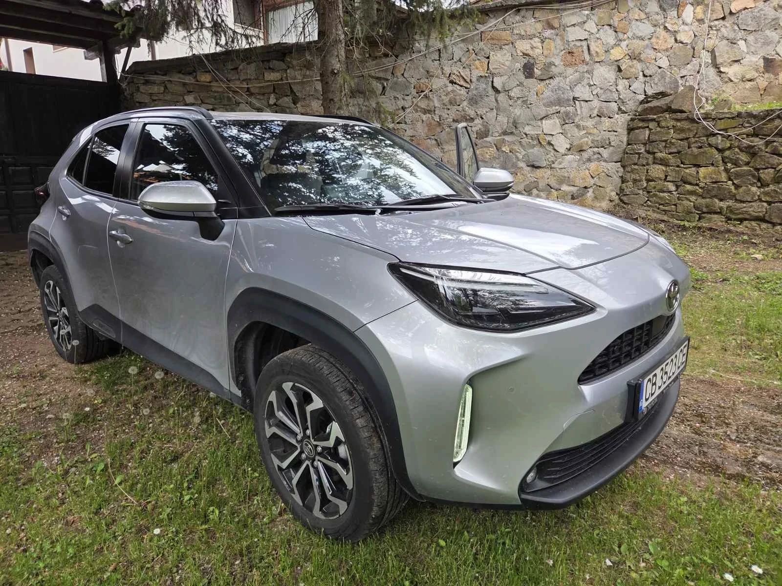Toyota Yaris Cross, снимка 4 - Автомобили и джипове - 54664060