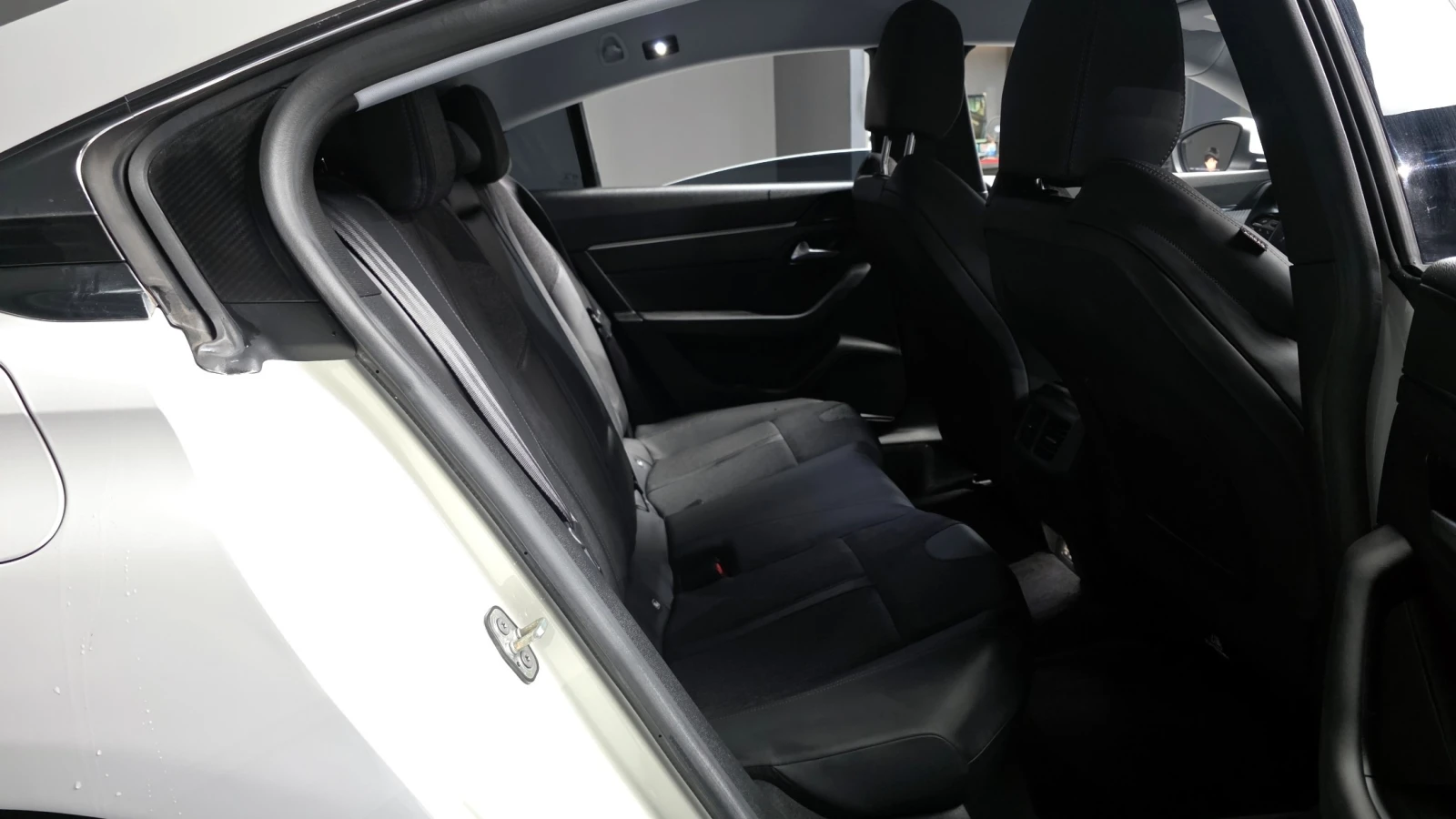 Peugeot 508 | Кожа | Камера | Парктроник, снимка 16 - Автомобили и джипове - 54891273