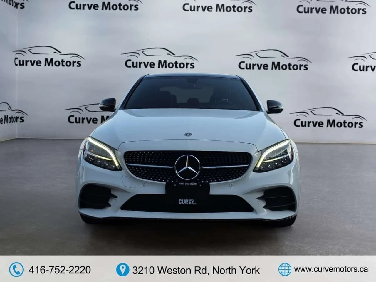 Mercedes-Benz C 300 * 4MATIC AMG PKG * RED INTERIOR / PANO / 360 * CAR, снимка 2 - Автомобили и джипове - 54903332