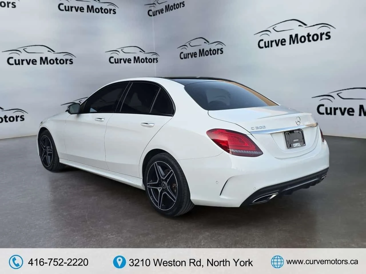 Mercedes-Benz C 300 * 4MATIC AMG PKG * RED INTERIOR / PANO / 360 * CAR, снимка 12 - Автомобили и джипове - 54903332