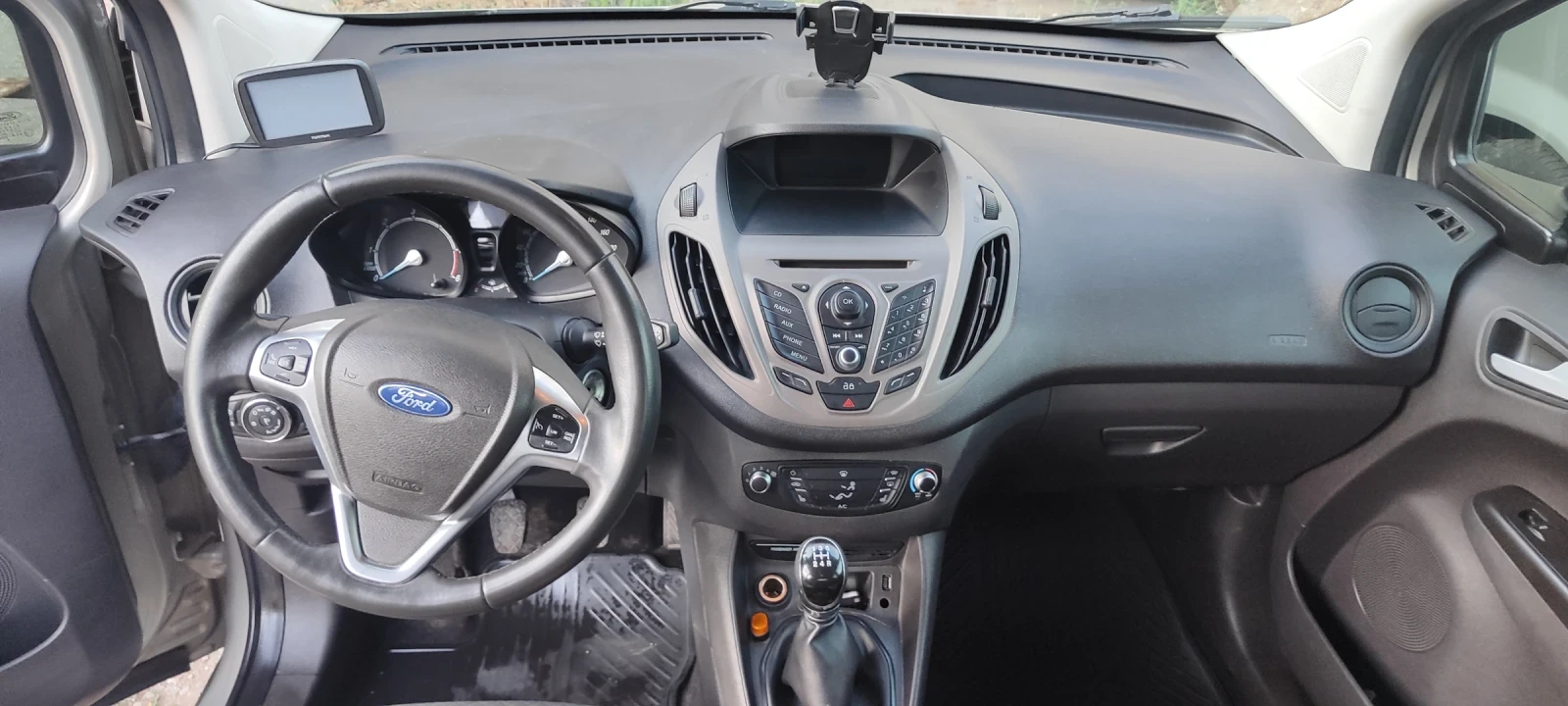 Ford Courier, снимка 8 - Автомобили и джипове - 55258370