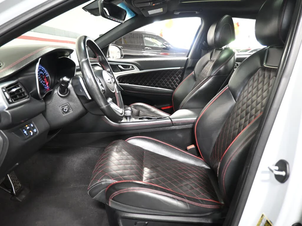 Genesis G70 3.3T SPORT AWD PANORAMA/360CAM/FULL | Mobile.bg � ����������� 16
