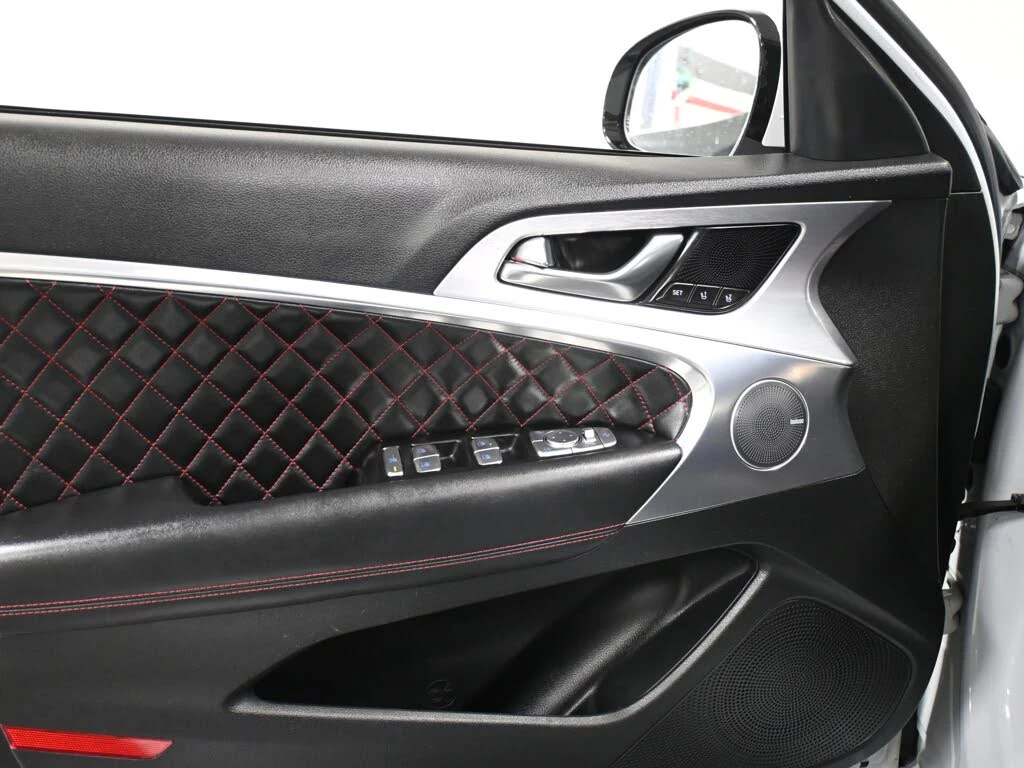 Genesis G70 3.3T SPORT AWD PANORAMA/360CAM/FULL | Mobile.bg � ����������� 8
