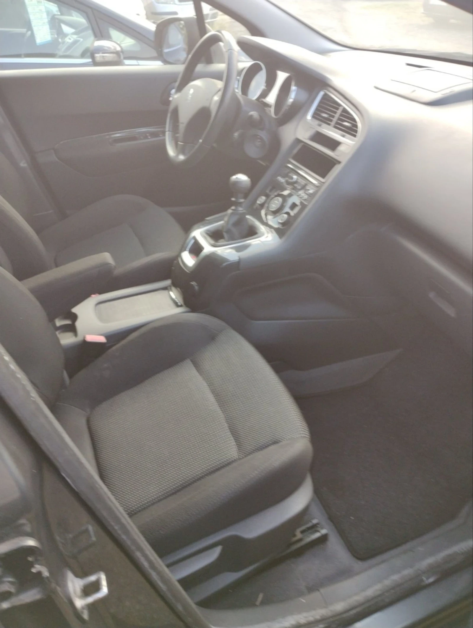 Peugeot 5008 1.6 TURBO  | Mobile.bg � ����������� 15