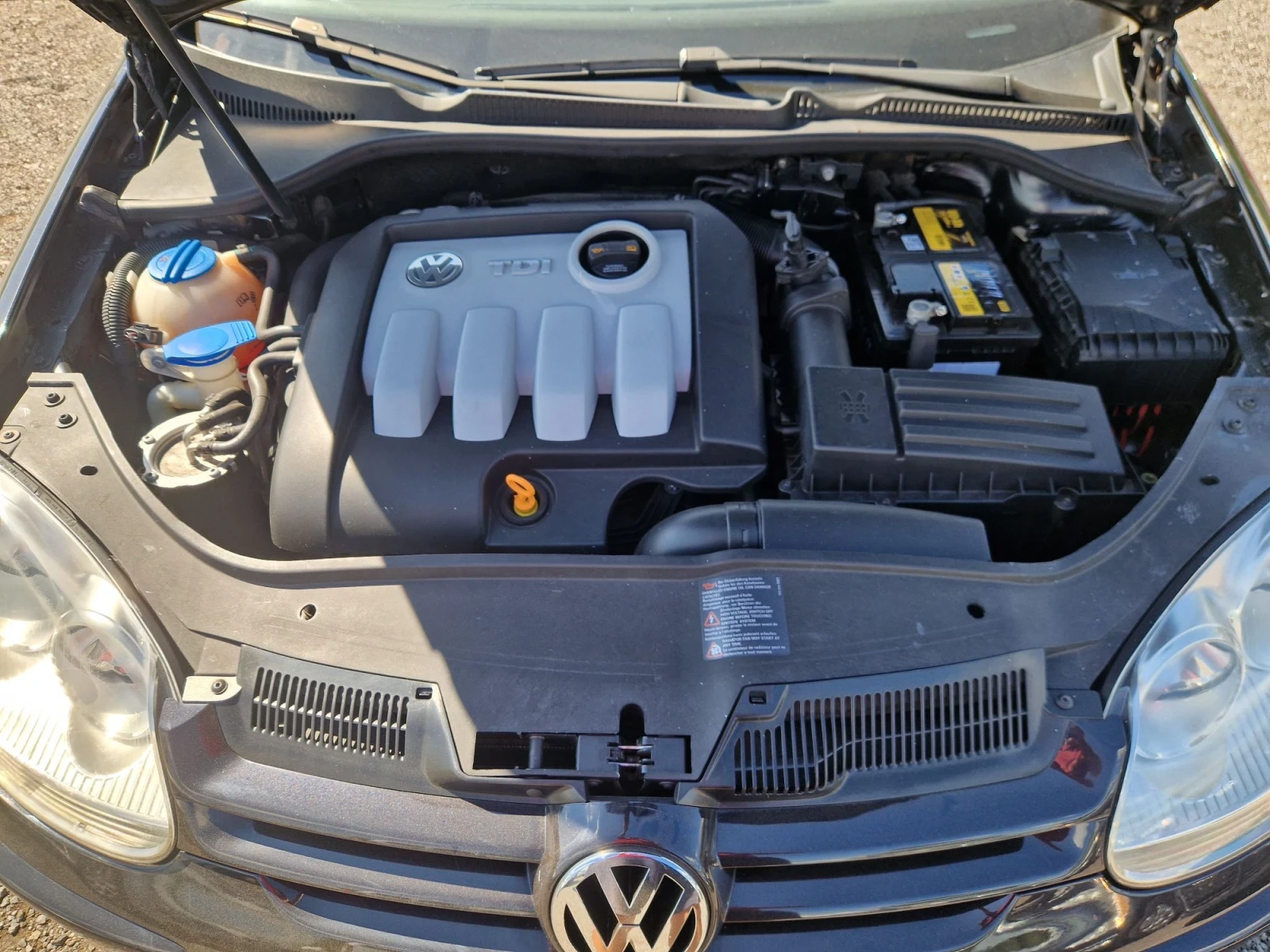 VW Golf 2.0 TDI 140HP.ITALIA, снимка 10 - Автомобили и джипове - 55721873