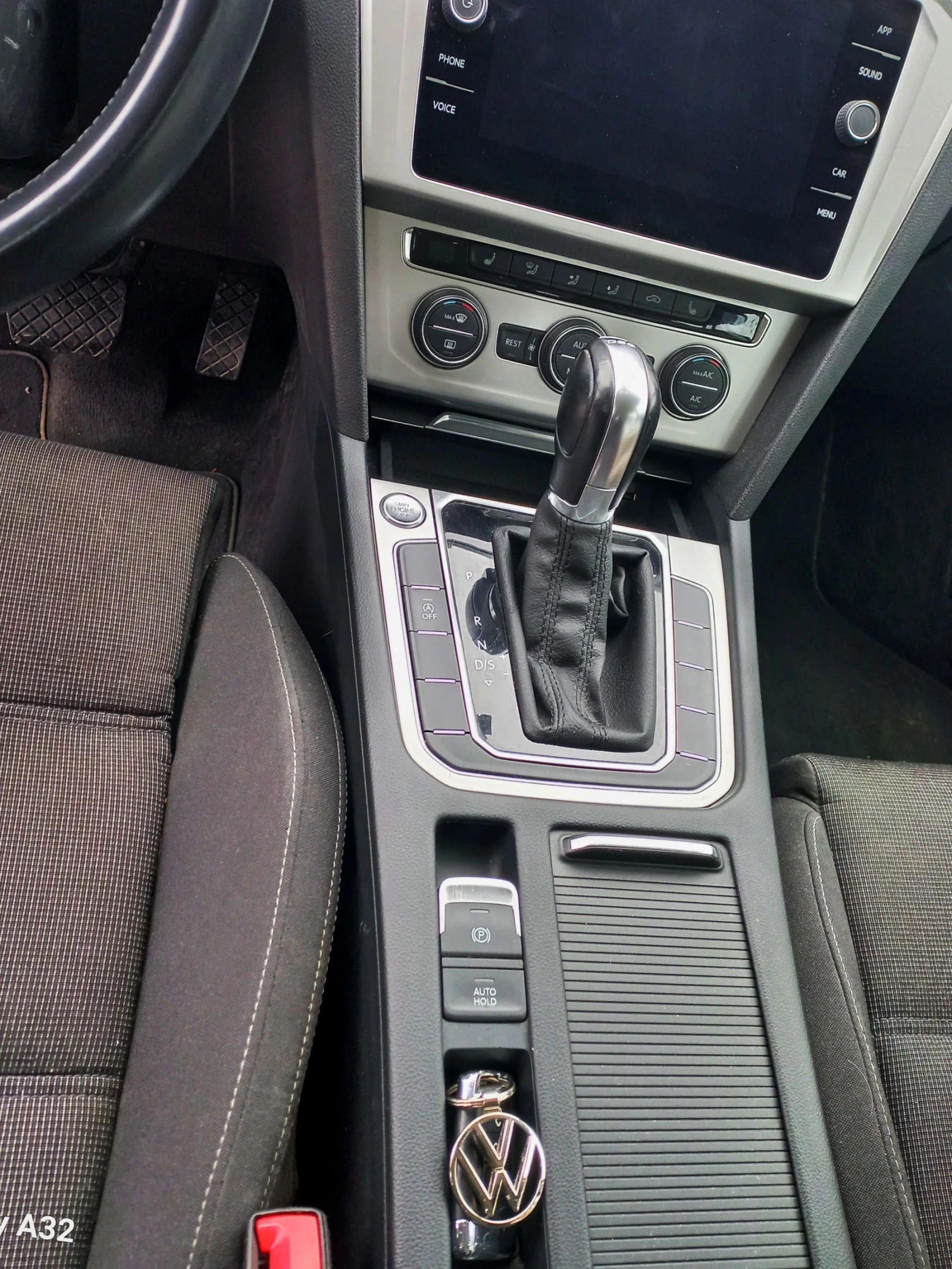 VW Passat B 8, снимка 5 - Автомобили и джипове - 56171546