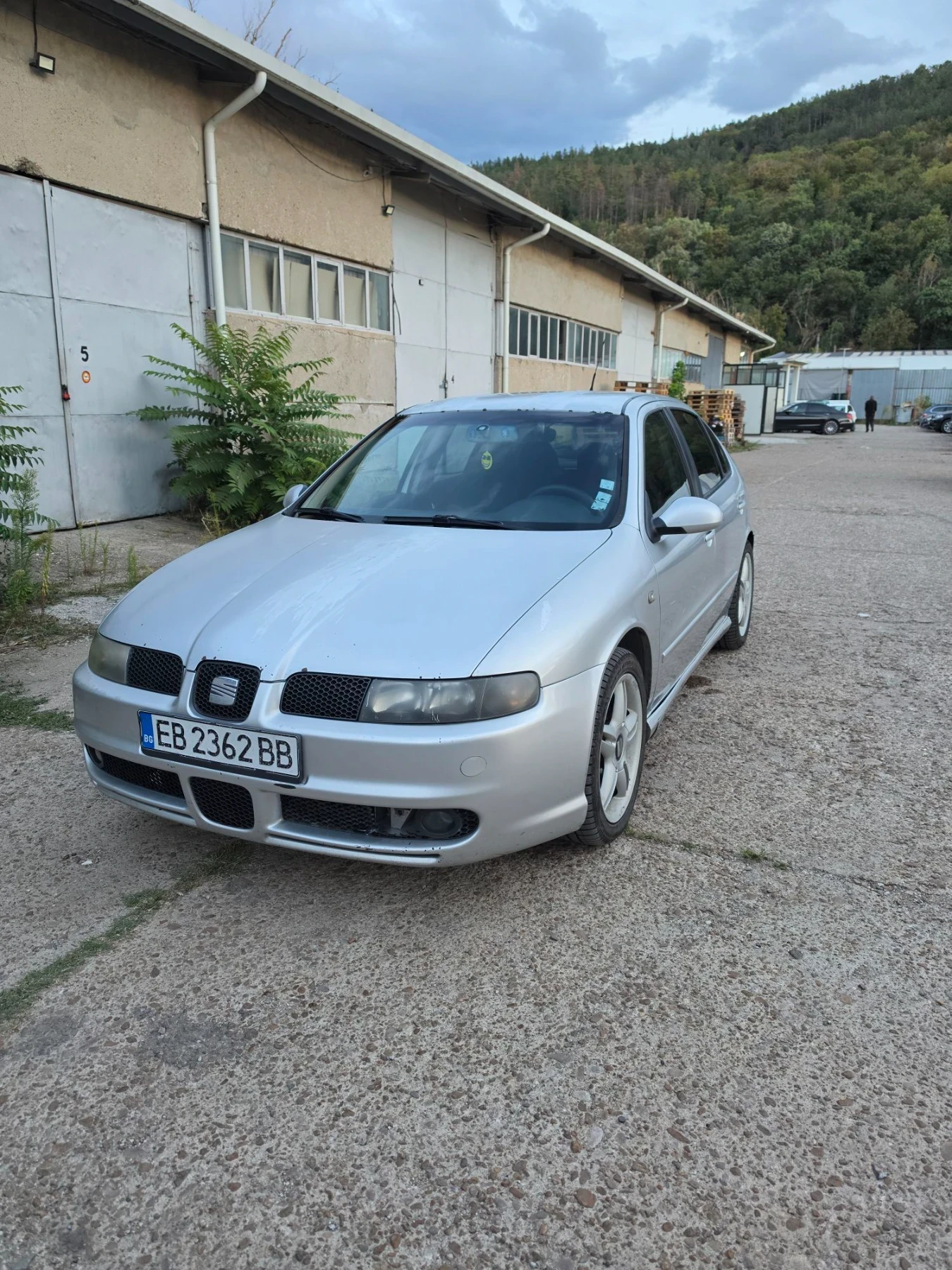 Seat Leon ARL, снимка 7 - Автомобили и джипове - 56184150