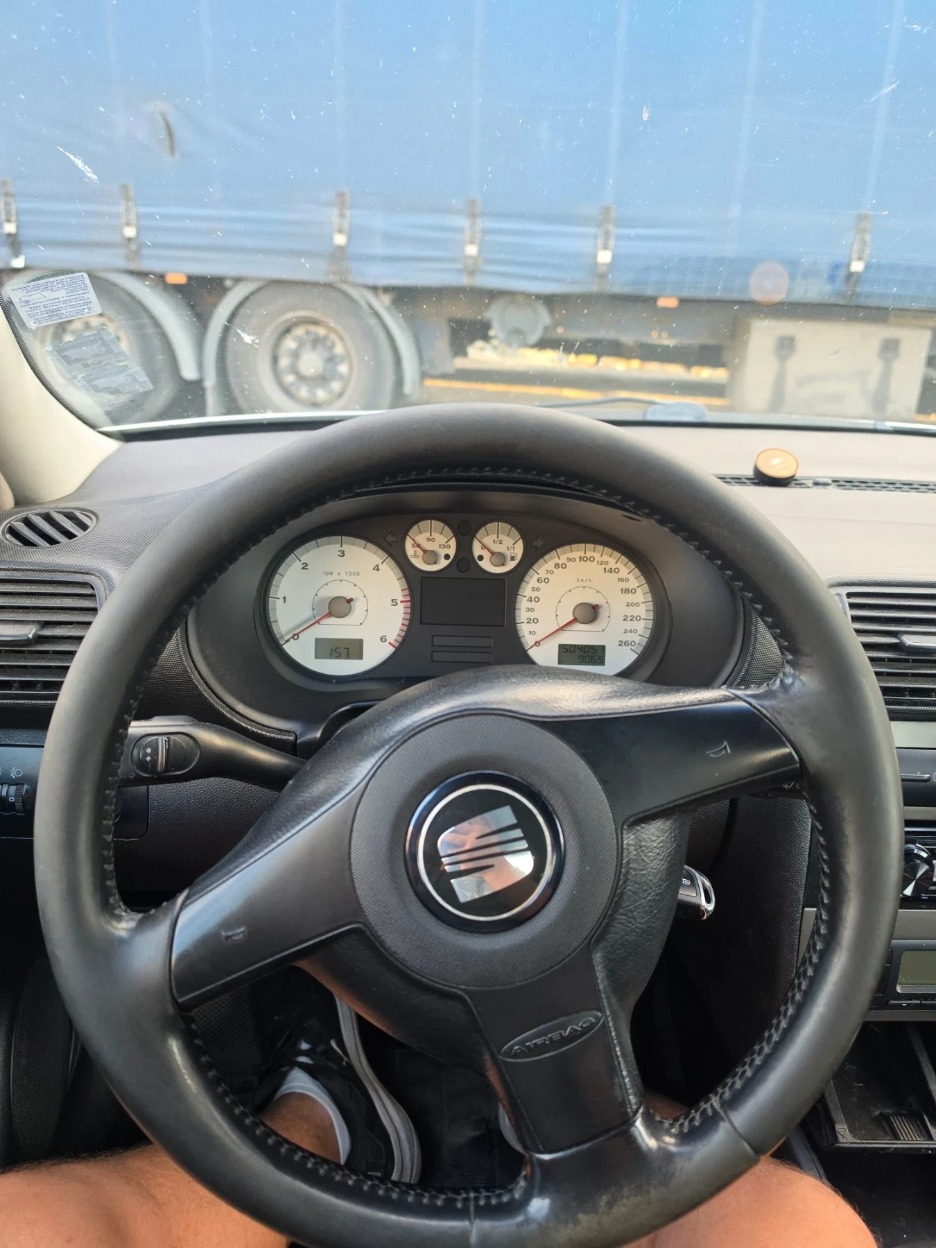 Seat Leon ARL, снимка 10 - Автомобили и джипове - 56184150