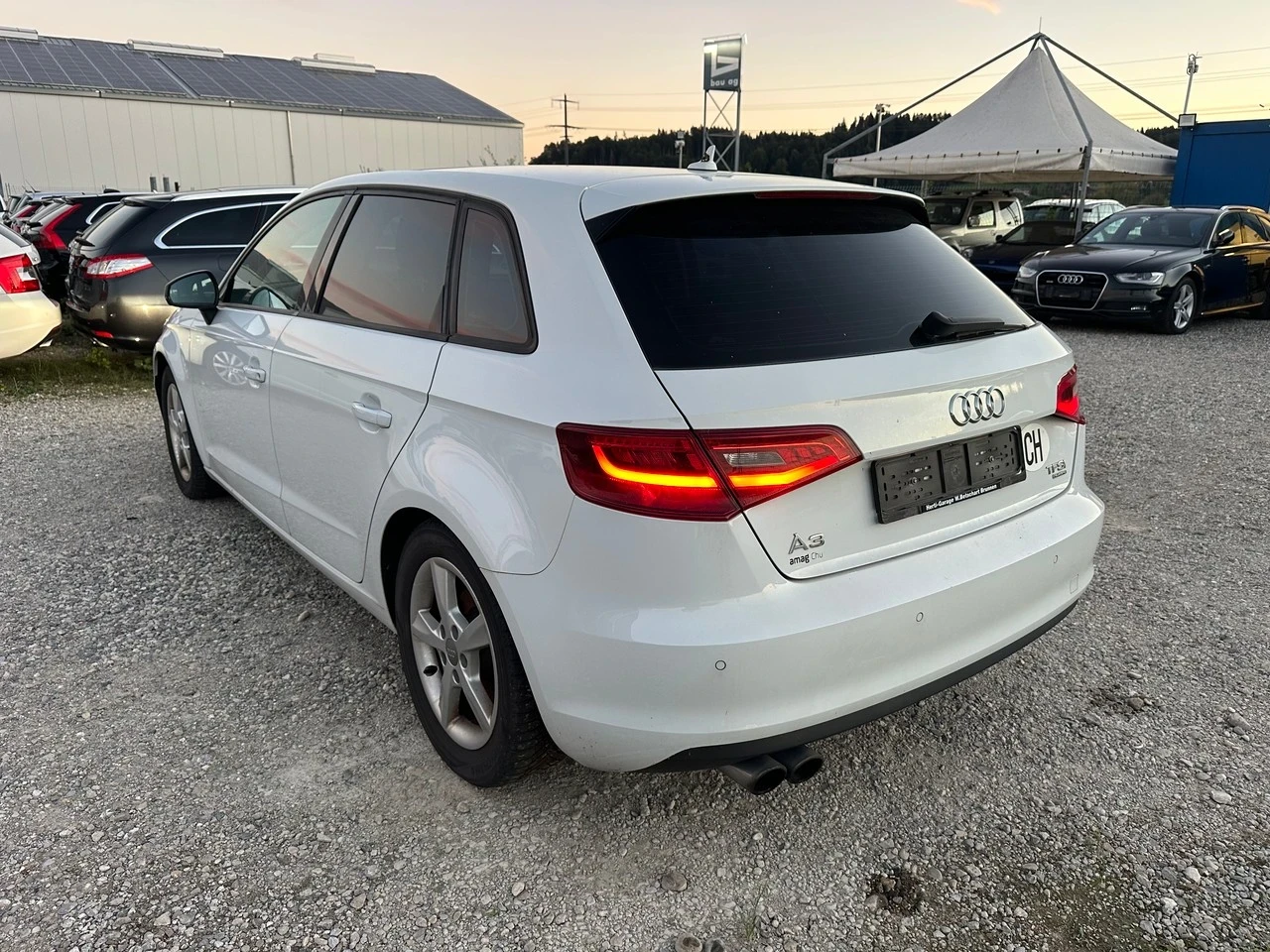 Audi A3 1.8TFSi Sportback CH Aut., снимка 6 - Автомобили и джипове - 56193868