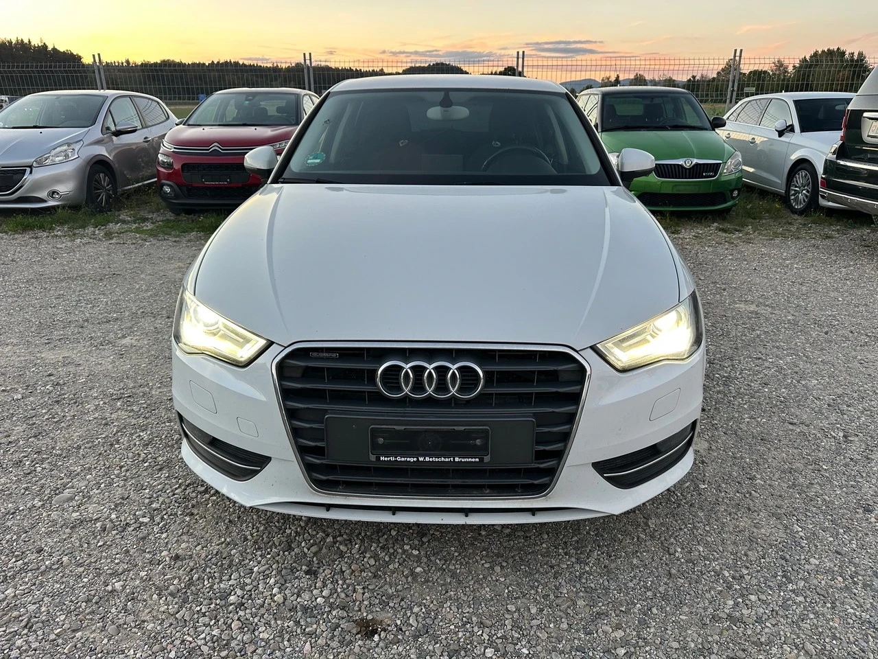 Audi A3 1.8TFSi Sportback CH Aut., снимка 2 - Автомобили и джипове - 56193868