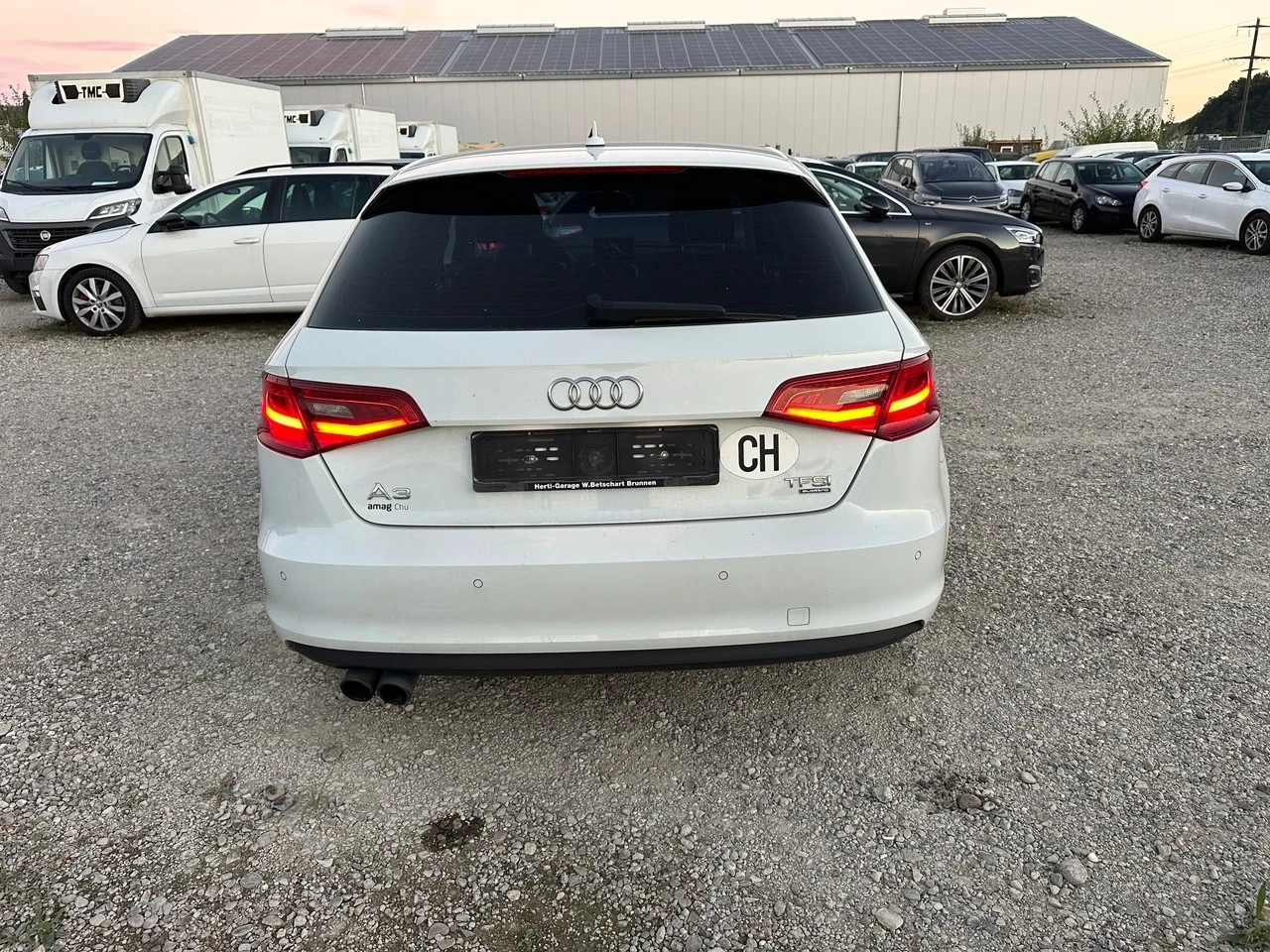 Audi A3 1.8TFSi Sportback CH Aut., снимка 5 - Автомобили и джипове - 56193868