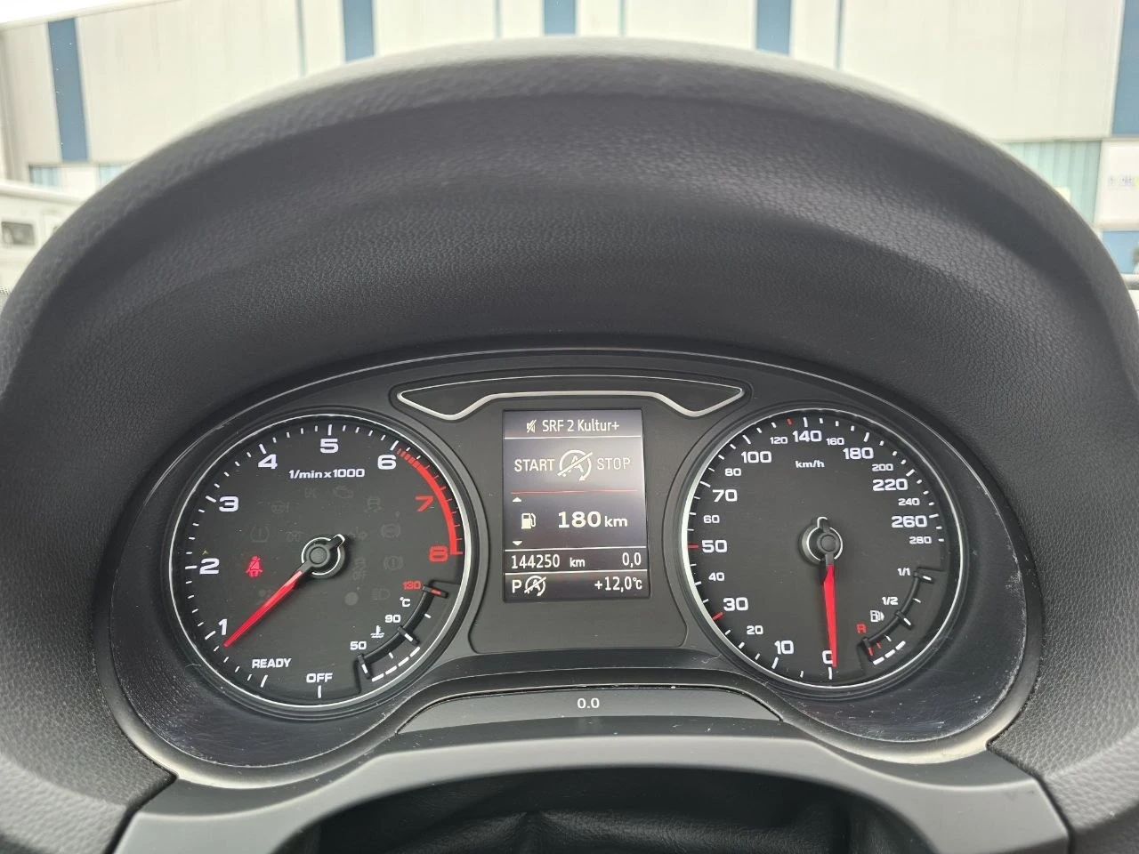 Audi A3 1.8TFSi Sportback CH Aut., снимка 11 - Автомобили и джипове - 56193868