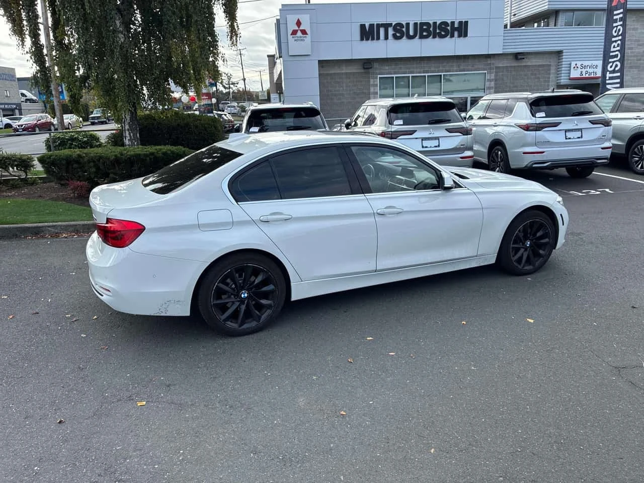 BMW 330 *  xDrive * KEYLESS * CARFAX * ПОДГРЕВ * , снимка 4 - Автомобили и джипове - 56331232