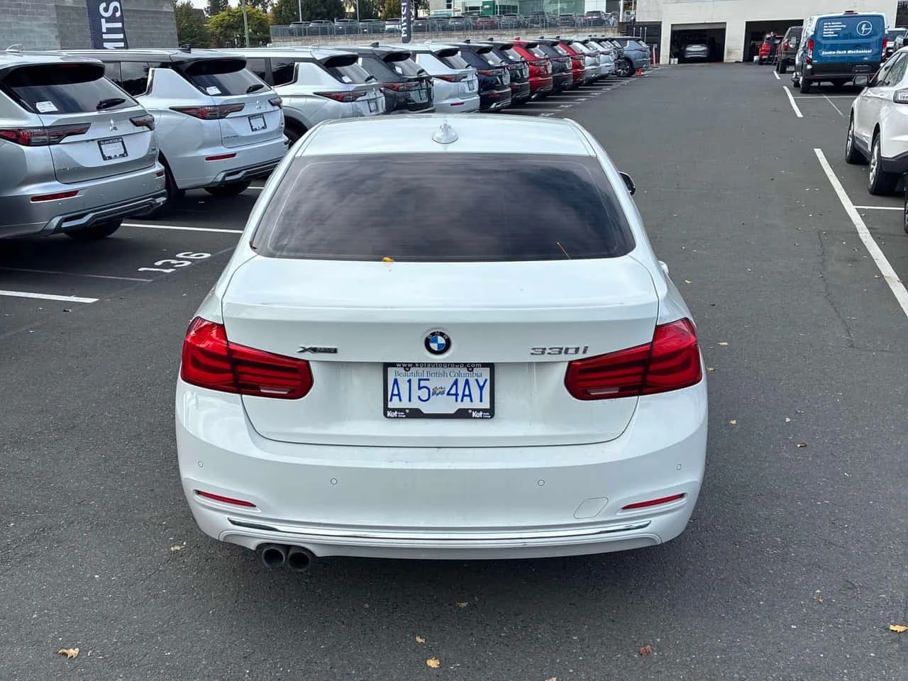 BMW 330 *  xDrive * KEYLESS * CARFAX * ПОДГРЕВ * , снимка 5 - Автомобили и джипове - 56331232