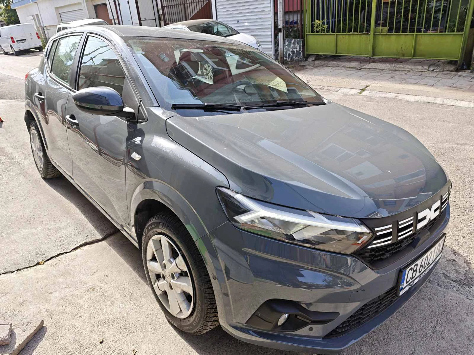 Dacia Sandero Expression, снимка 6 - Автомобили и джипове - 56391761