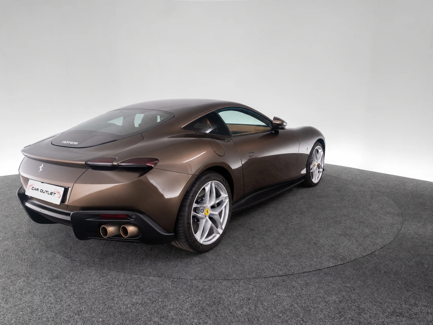 Ferrari Roma, снимка 4 - Автомобили и джипове - 56553328