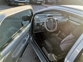 Renault Twingo - 1400 € / 2738.16 лв. - 96981704 12