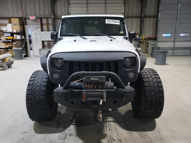 Jeep Wrangler UNLIMITED SPORT, снимка 5 - Автомобили и джипове - 48758616