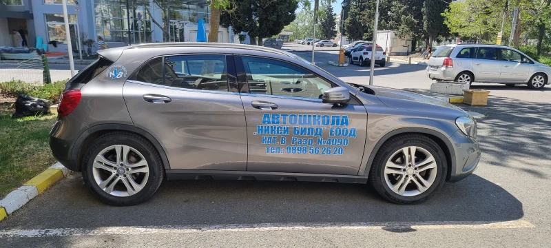 Mercedes-Benz GLA 200, снимка 7 - Автомобили и джипове - 51150808