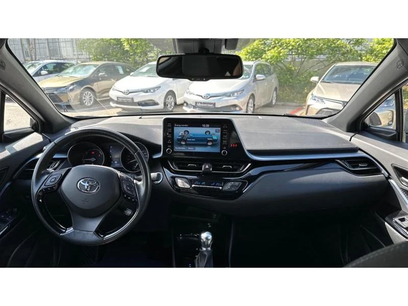 Toyota C-HR, снимка 8 - Автомобили и джипове - 48025643