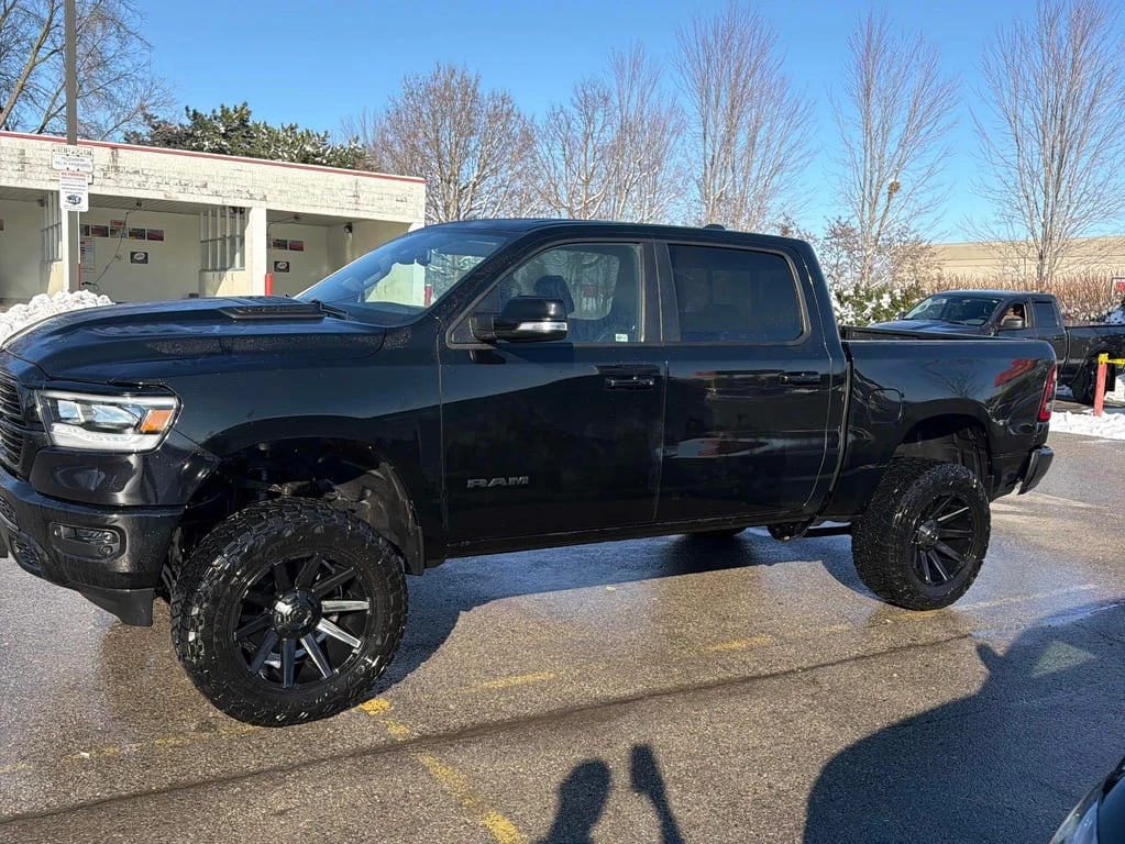 Dodge RAM 1500 Sport  CARFAX - изображение 2