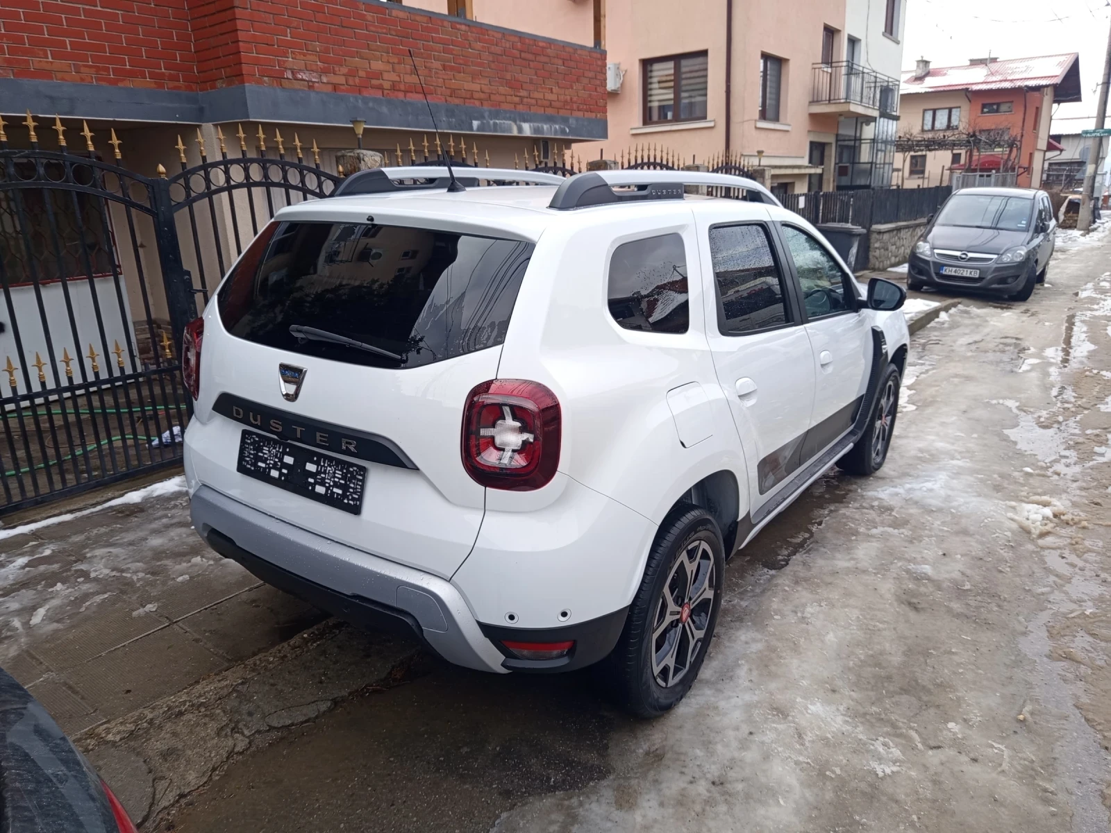 Dacia Duster 1.6 ����.��� | Mobile.bg � ����������� 8