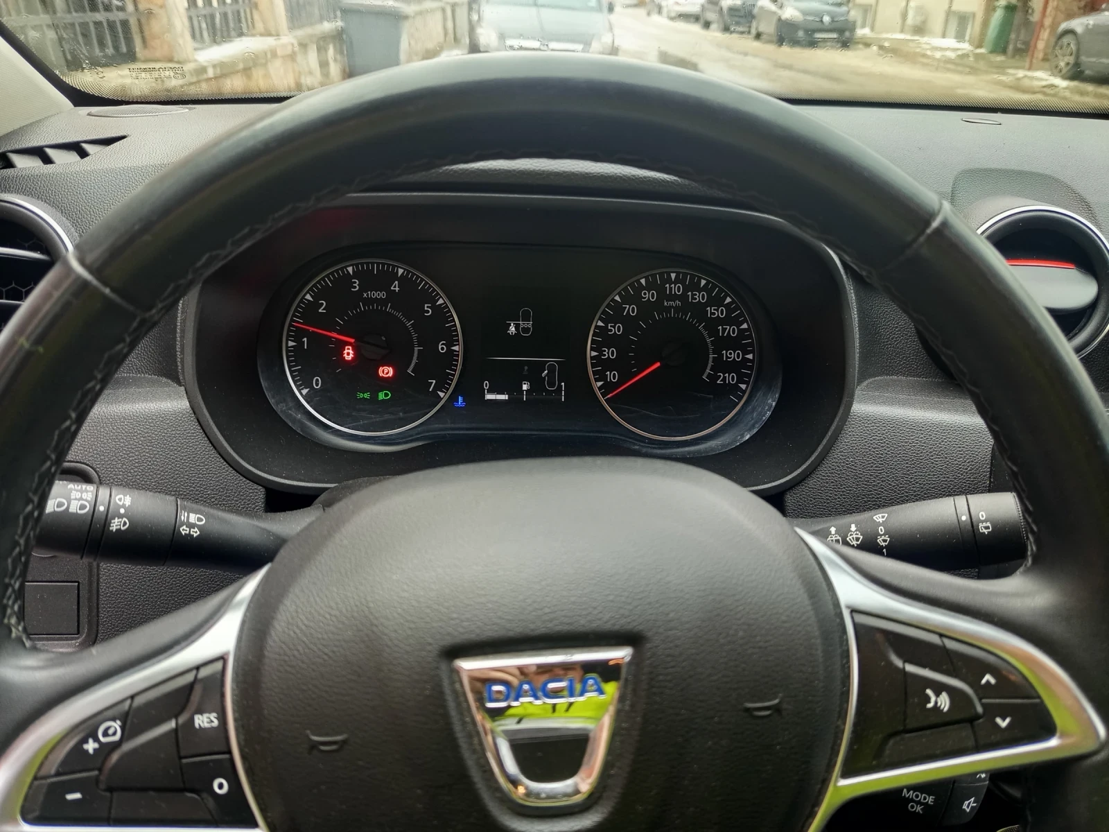 Dacia Duster 1.6 ����.��� | Mobile.bg � ����������� 12