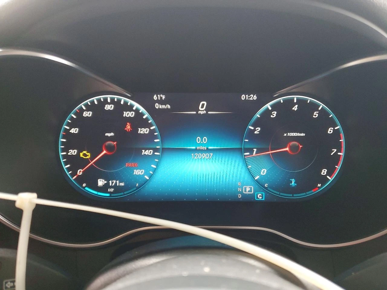 Mercedes-Benz GLC 300 BURMESTER* DIGITAL* ПОДГРЕВ* КАМЕРА - изображение 9