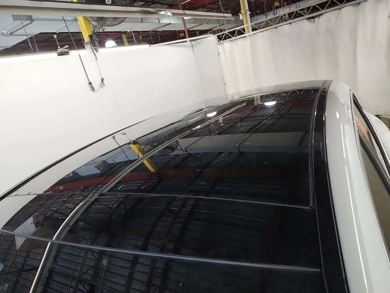 Mercedes-Benz EQE  500 * HEADUP* 360* ОБДУХВАНЕ* АМБИЕНТ* CARFAX * , снимка 6 - Автомобили и джипове - 53820268