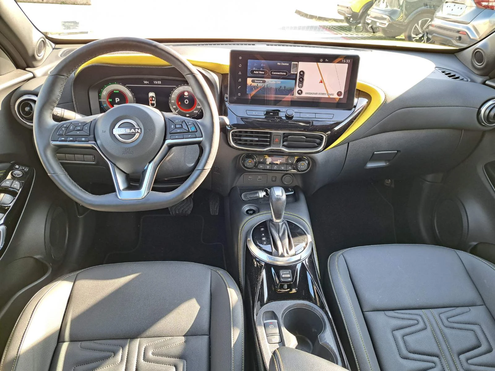 Nissan Juke 1.6HYBRID, снимка 9 - Автомобили и джипове - 53814238