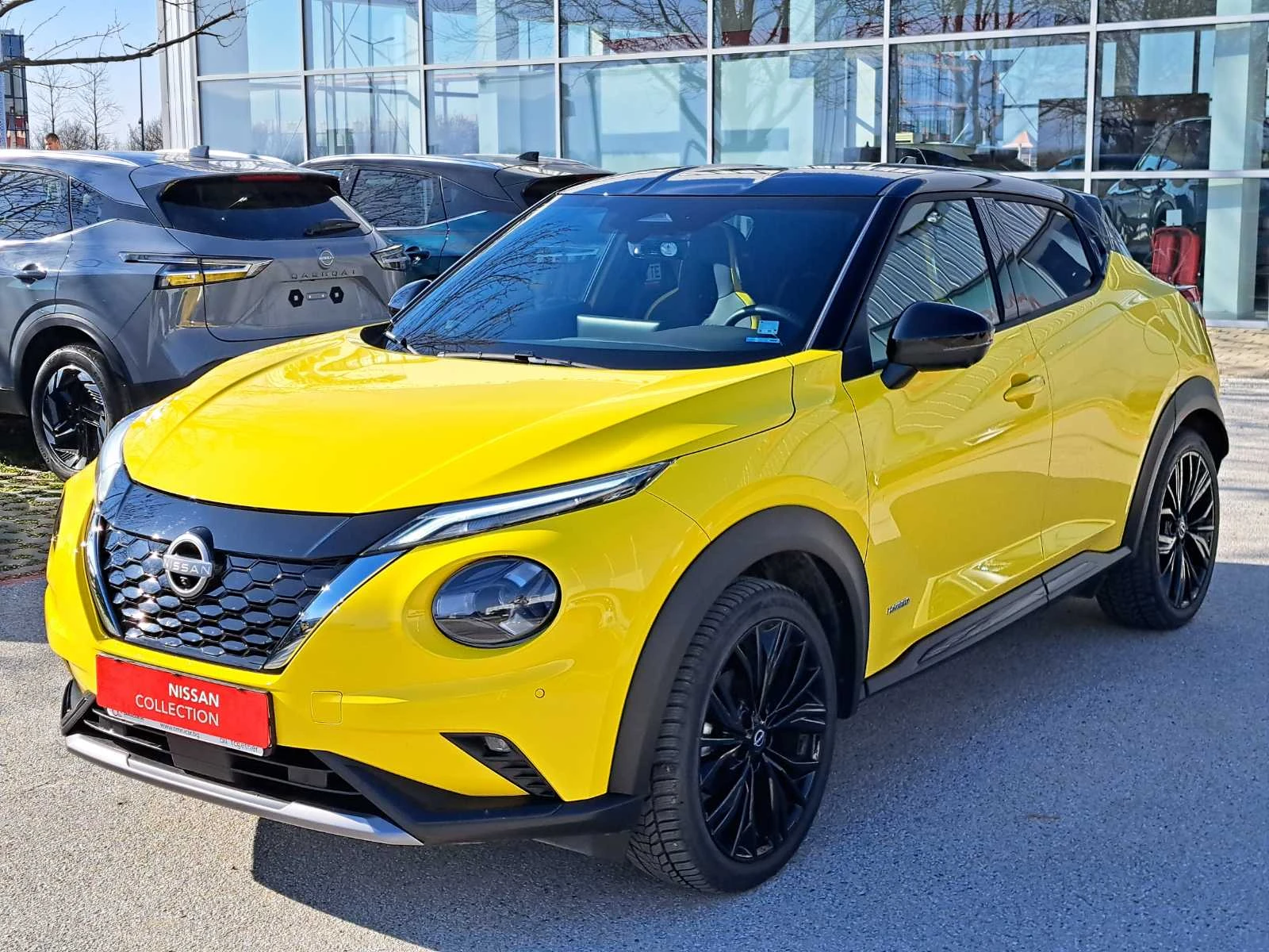 Nissan Juke 1.6HYBRID, снимка 4 - Автомобили и джипове - 53814238
