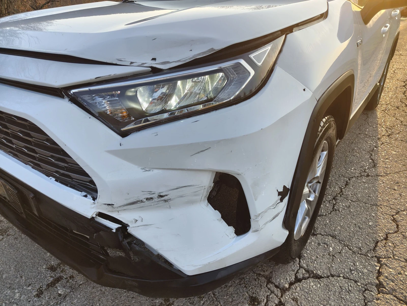 Toyota Rav4 Hybrid, led | Mobile.bg � ����������� 2