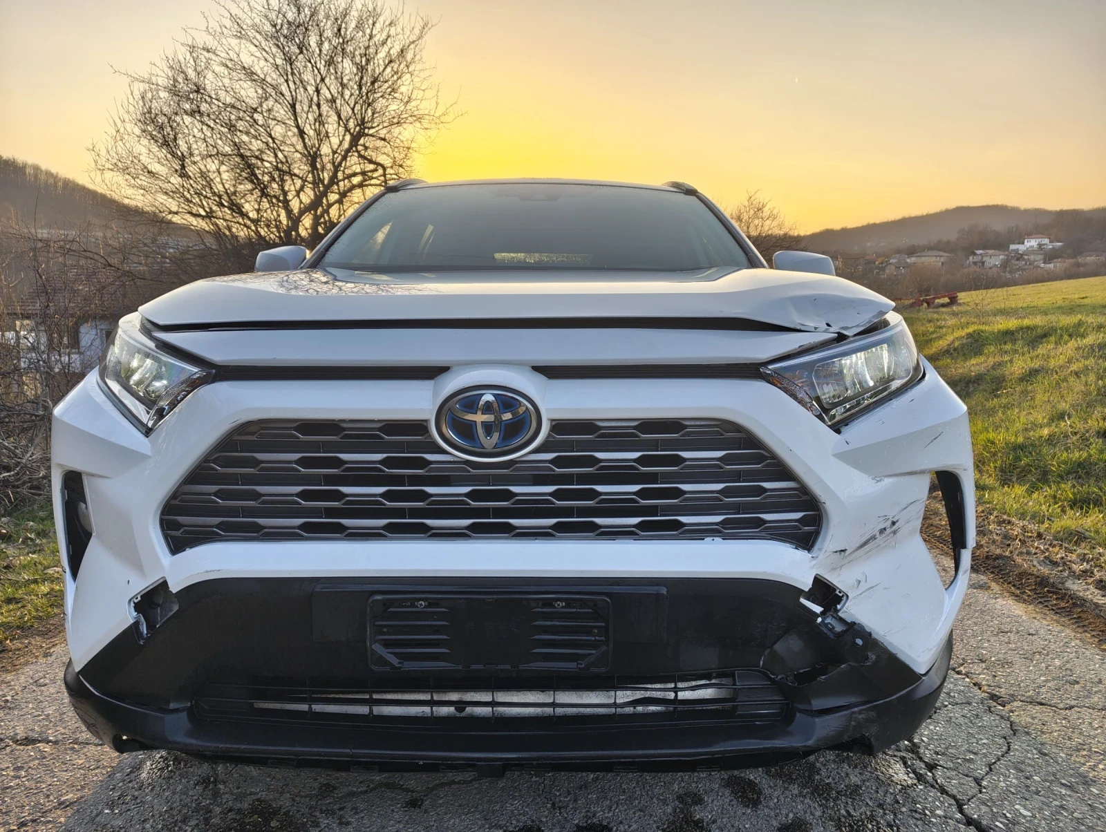 Toyota Rav4 Hybrid, led | Mobile.bg � ����������� 5