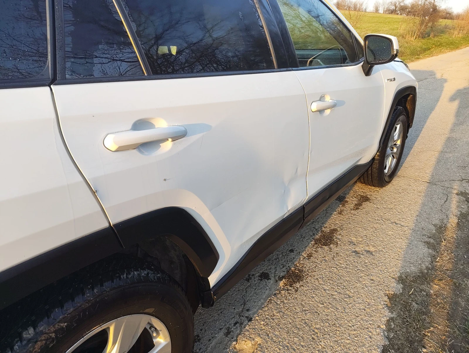 Toyota Rav4 Hybrid, led | Mobile.bg � ����������� 10